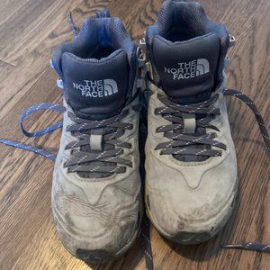 The North Face Vectiv Exploris Mid FutureLight Size 8 Women's Hiking Boots